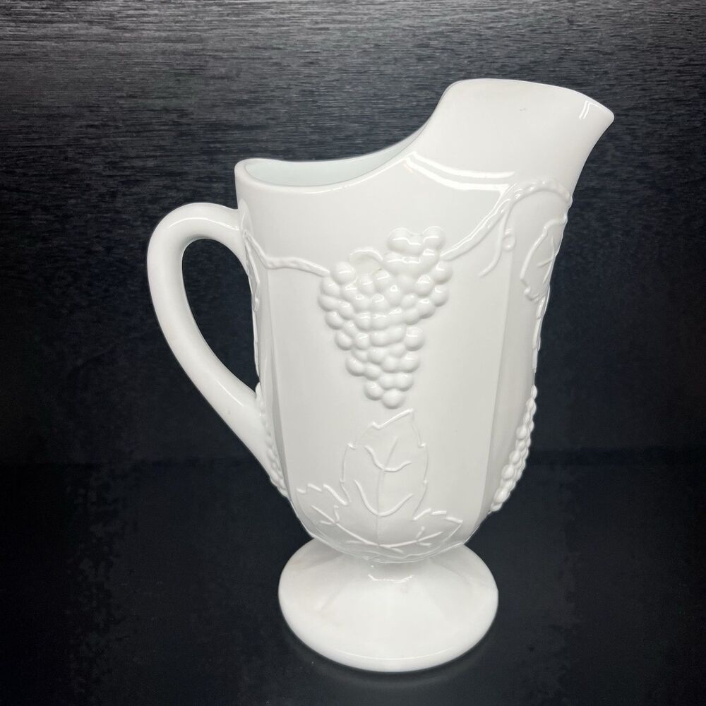 Vintage Indiana Glass Colony Harvest Grape Milk Glass Pitcher 5lbs